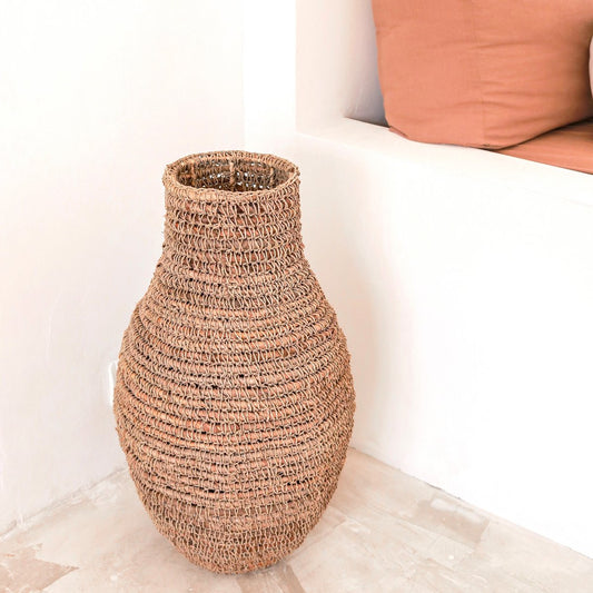 Woven Boho Vase SAKRA made from banana fibers and raffia